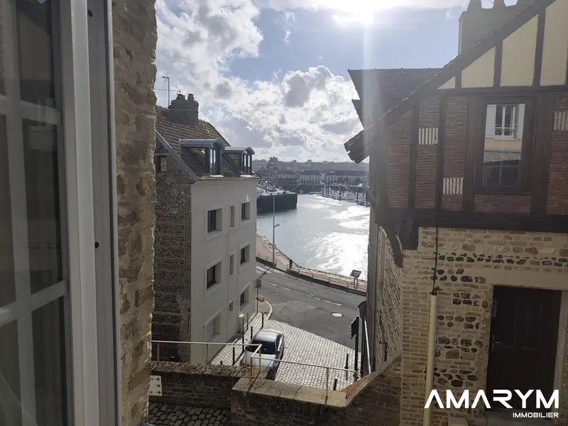 Duplex meublé de 73 m² à Dieppe, classé C au DPE, Dieppe
