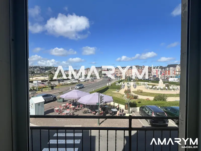 Appartement de 71 m² à Mers-les-Bains, deux chambres et jardin