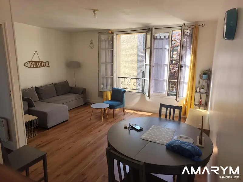 Studio meublé de 31 m² au 1er étage, à Dieppe, Dieppe